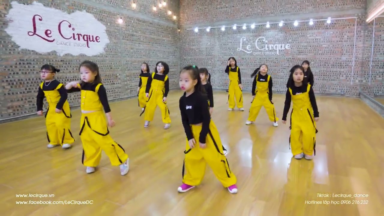 Lớp học nhảy cho bé tại Hà Nội